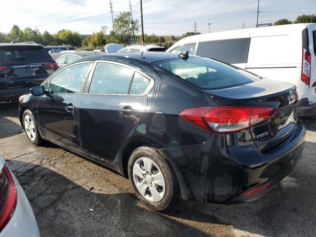 3KPFK4A72JE272954 - 2018 KIA FORTE LX BLACK photo 2