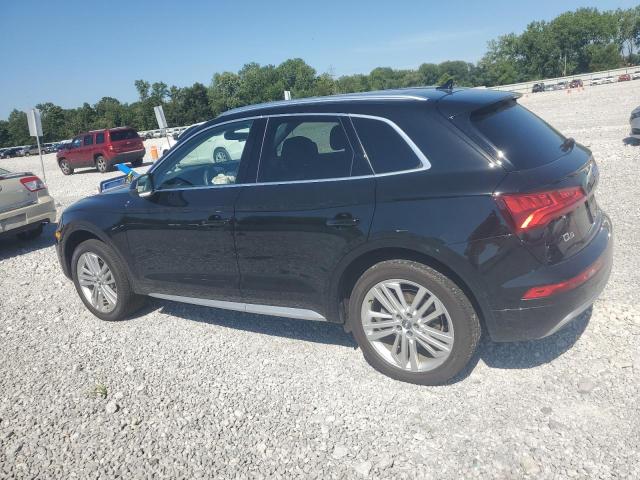 WA1CNAFY9J2158953 - 2018 AUDI Q5 PRESTIGE 黑色 照片 2