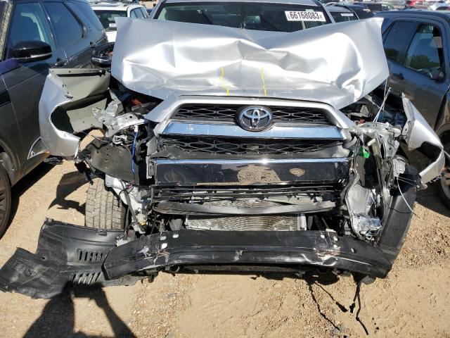 JTEBU5JR3J5517736 - 2018 TOYOTA 4RUNNER SR5/SR5 PREMIUM 灰色 照片 12