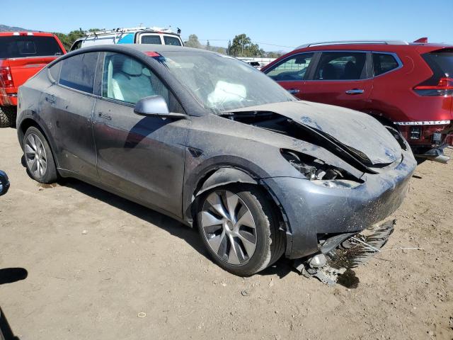 7SAYGDEE1PF740200 - 2023 TESLA MODEL Y GRAY photo 4