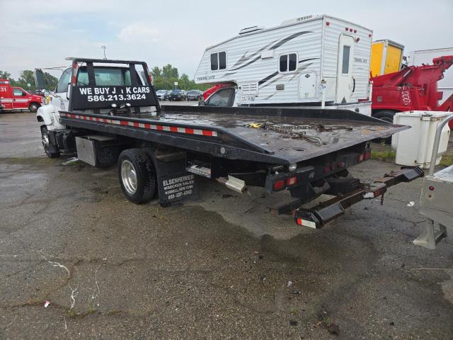 1GBJ6H1C61J503588 - 2001 CHEVROLET C-SERIES C6H042 Weiß Foto 2