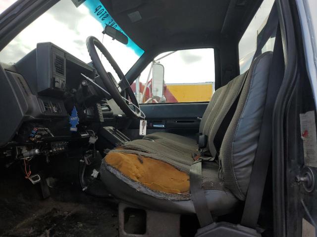 1GBJ6H1C61J503588 - 2001 CHEVROLET C-SERIES C6H042 Weiß Foto 7