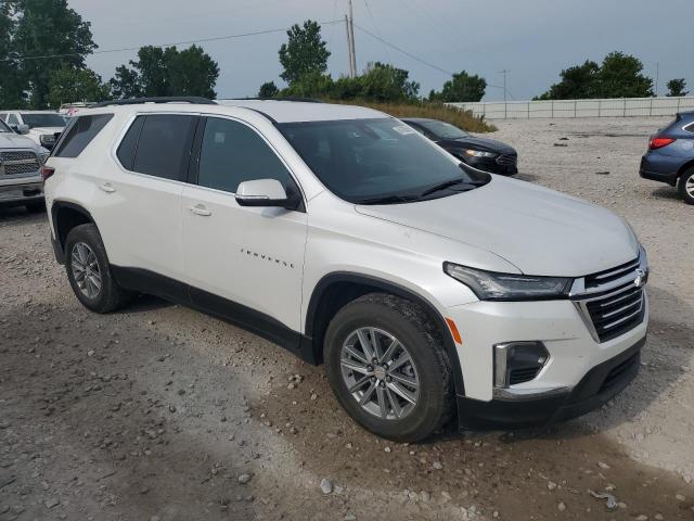 1GNEVGKW5PJ332268 - 2023 CHEVROLET TRAVERSE LT WHITE photo 4