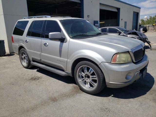 5LMFU27R43LJ47397 - 2003 LINCOLN NAVIGATOR ვერცხლისფერი ფოტო 4