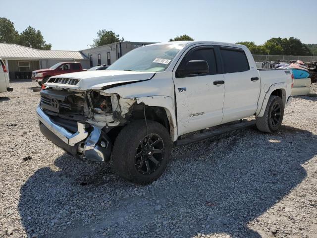 5TFDW5F17FX452511 - 2015 TOYOTA TUNDRA CREWMAX SR5 WHITE photo 1