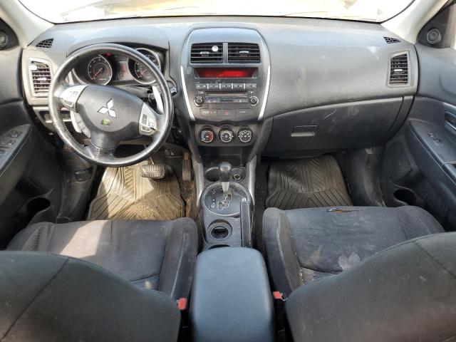 JA4AP3AU7BZ007006 - 2011 MITSUBISHI OUTLANDER ES Silber Foto 8