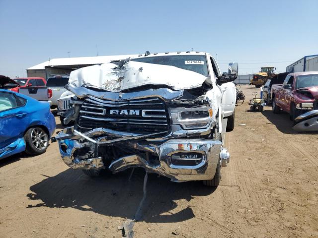 3C63RRML3KG536877 - 2019 RAM 3500 LARAMIE WHITE photo 5