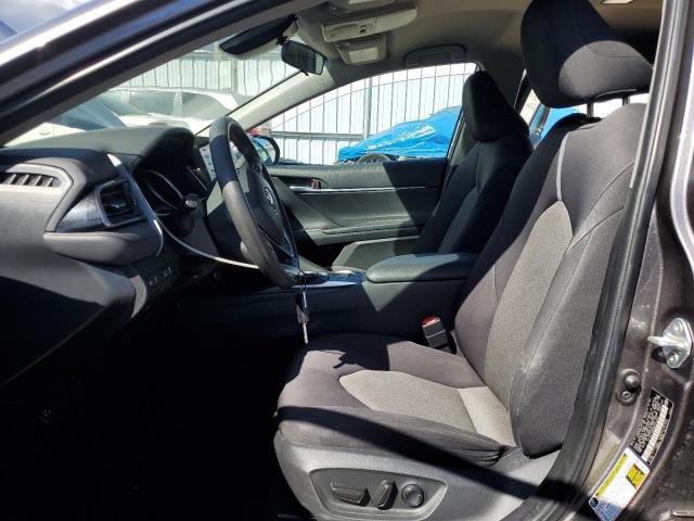 4T1C11AK8NU642641 - 2022 TOYOTA CAMRY LE 灰色 照片 7