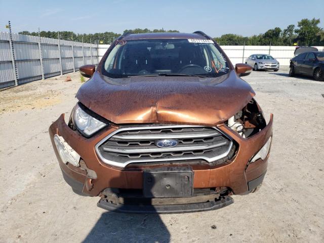 MAJ3P1TE8JC240179 - 2018 FORD ECOSPORT SE BROWN photo 5