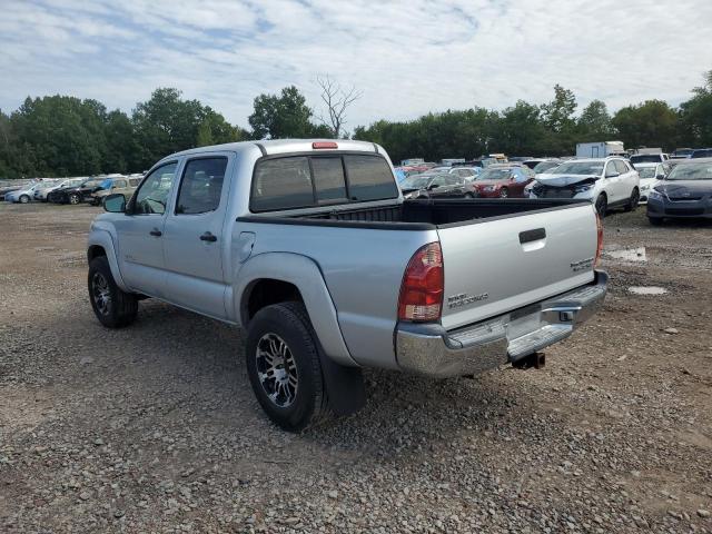 3TMJU62N96M011234 - 2006 TOYOTA TACOMA DOUBLE CAB PRERUNNER SILVER photo 2