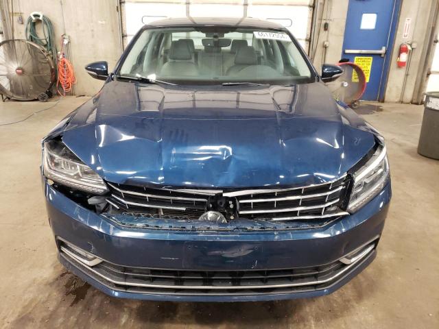 1VWBA7A32JC005978 - 2018 VOLKSWAGEN PASSAT SE BLUE photo 5