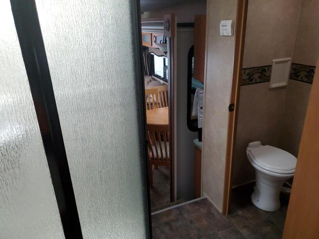 4YDF25224B1531664 - 2011 KEYSTONE SPRINTER WHITE photo 9