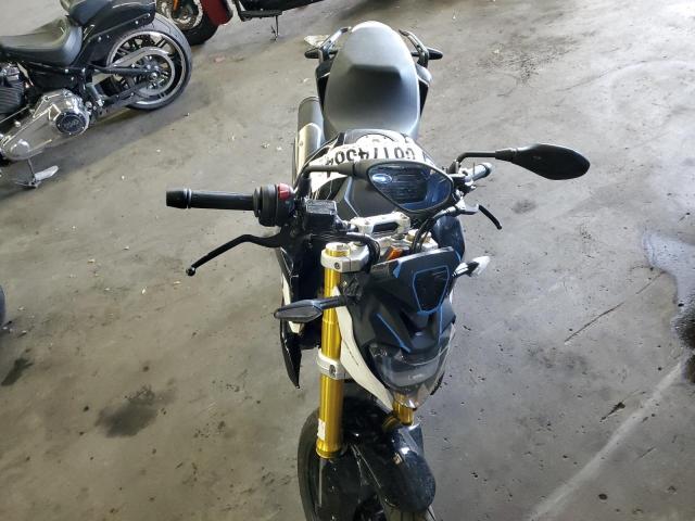 WB30G4306MRA08725 - 2021 BMW G310 R BLACK photo 5