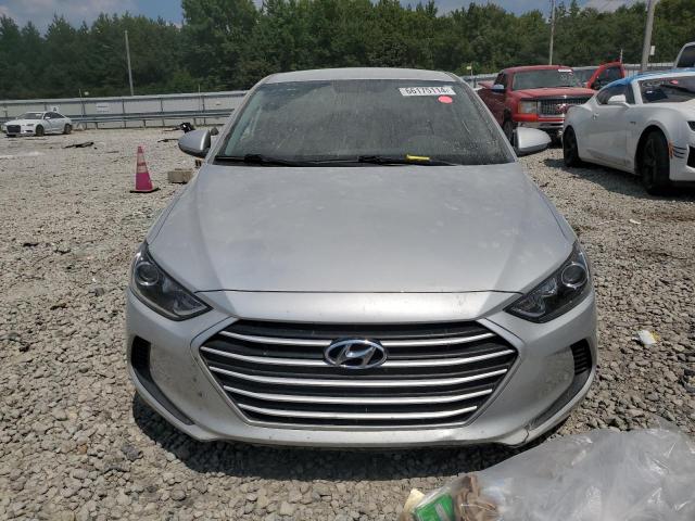 5NPD74LF6JH319668 - 2018 HYUNDAI ELANTRA SE WHITE photo 5