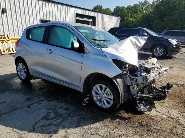 KL8CD6SA0NC013386 - 2022 CHEVROLET SPARK 1LT SILVER photo 4