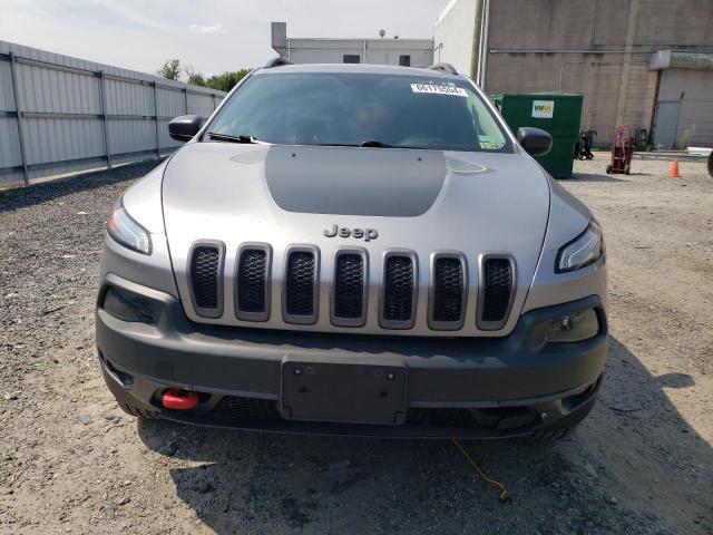 1C4PJMBS6HW618269 - 2017 JEEP CHEROKEE TRAILHAWK SILVER photo 5