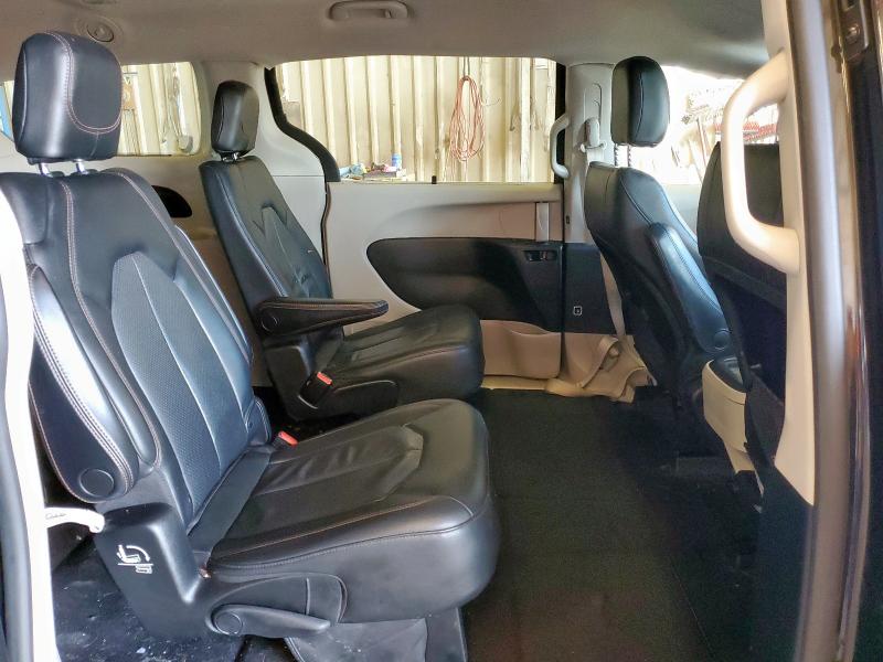 2C4RC1BG9LR272622 - 2020 CHRYSLER PACIFICA TOURING L BLACK photo 11