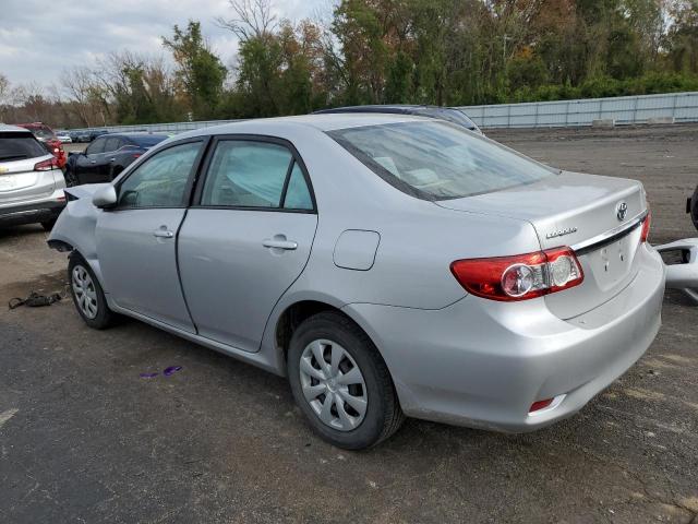 2T1BU4EE9BC612487 - 2011 TOYOTA COROLLA BASE SILVER photo 3