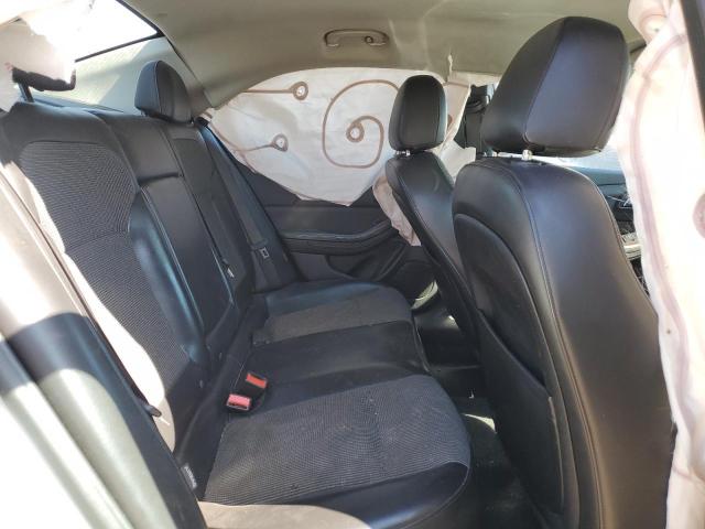 1G11C5SA9DF358269 - 2013 CHEVROLET MALIBU 1LT SILVER photo 10