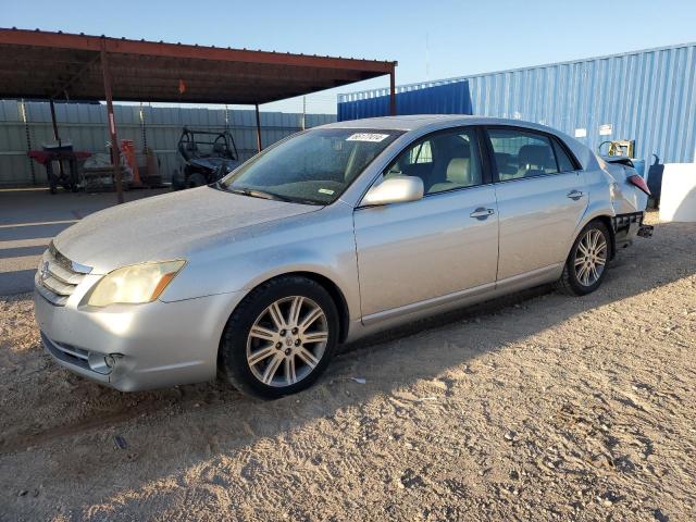 2006 TOYOTA AVALON XL, 