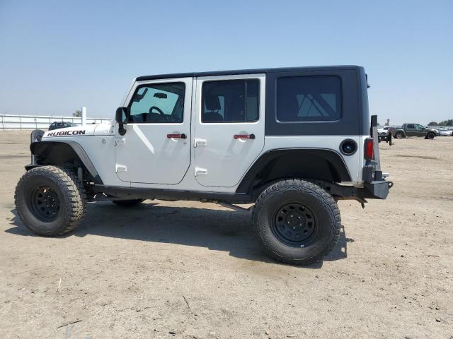 1J4HA6H18AL224319 - 2010 JEEP WRANGLER RUBICON WHITE photo 2