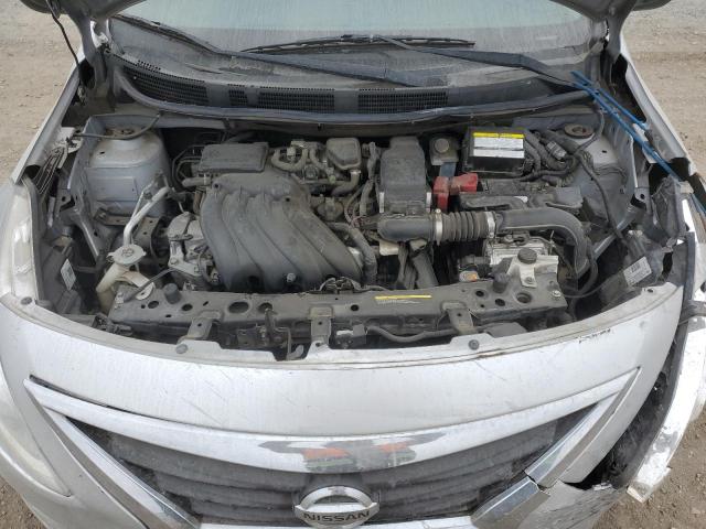 3N1CN7AP4JL873907 - 2018 NISSAN VERSA S SILVER photo 11