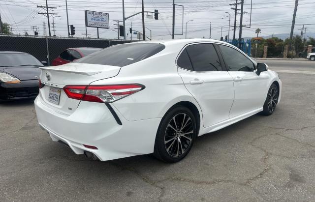 JTNB11HK8J3007775 - 2018 TOYOTA CAMRY L WHITE photo 4