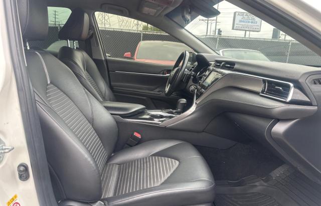 JTNB11HK8J3007775 - 2018 TOYOTA CAMRY L WHITE photo 5