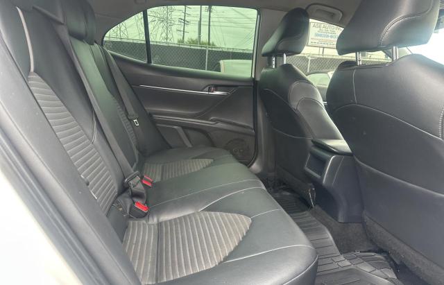 JTNB11HK8J3007775 - 2018 TOYOTA CAMRY L WHITE photo 6