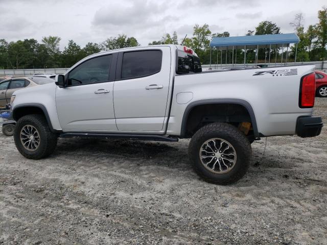 1GCPTEE14J1242192 - 2018 CHEVROLET COLORADO ZR2 SILVER photo 2