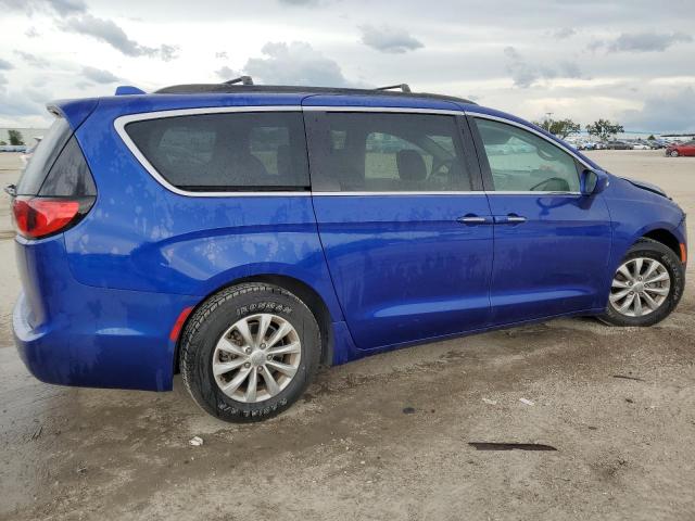 2C4RC1FG7KR570756 - 2019 CHRYSLER PACIFICA TOURING PLUS BLUE photo 3