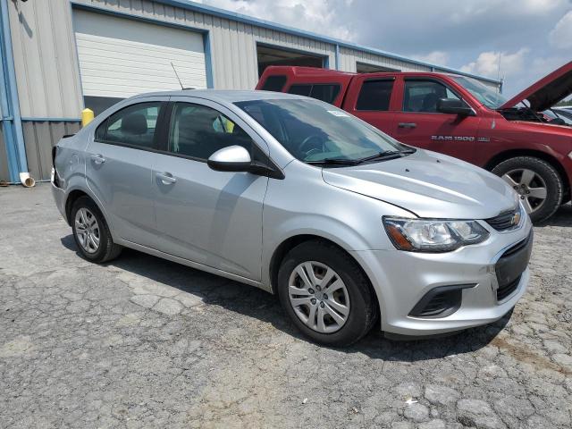 1G1JB5SH6H4140386 - 2017 CHEVROLET SONIC LS SILVER photo 4