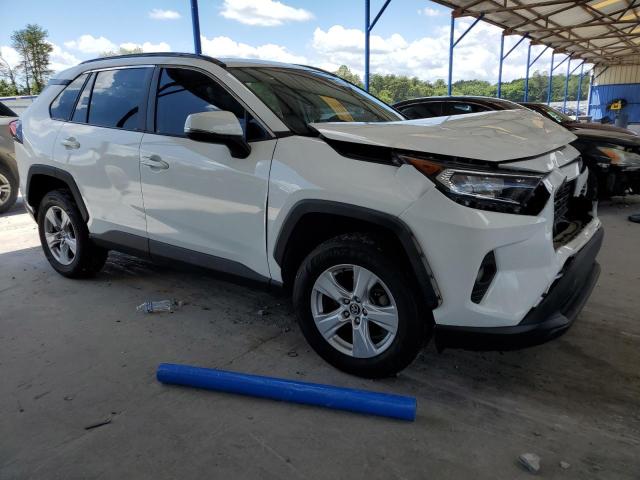 2T3W1RFV9LC068779 - 2020 TOYOTA RAV4 XLE WHITE photo 4