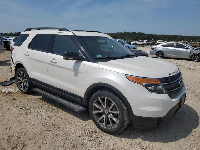 1FM5K8D84FGC61187 - 2015 FORD EXPLORER XLT WHITE photo 4