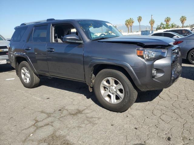 JTEEU5JR3P5279344 - 2023 TOYOTA 4RUNNER SR5 GRAY photo 4