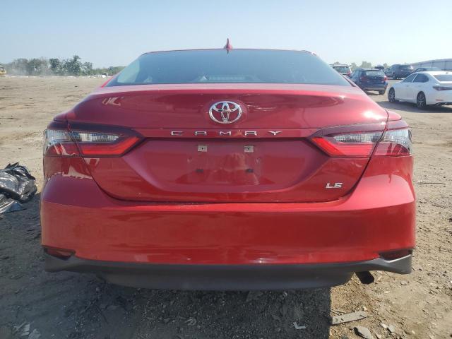 4T1C11AK5PU109052 - 2023 TOYOTA CAMRY LE RED photo 6