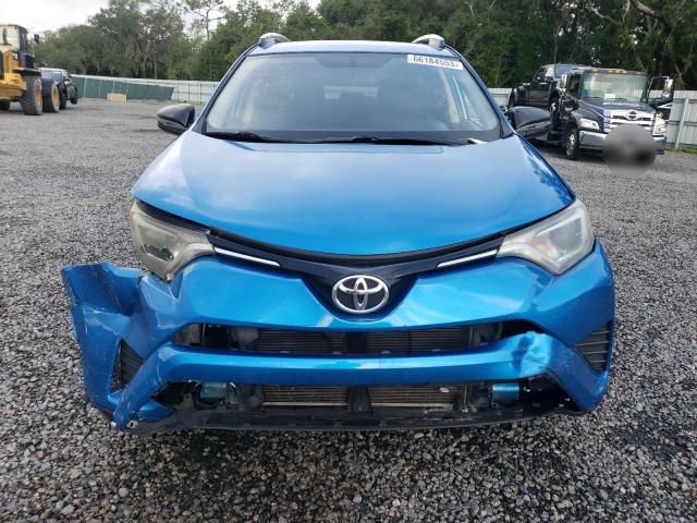 2T3ZFREV6GW242229 - 2016 TOYOTA RAV4 LE BLUE photo 5