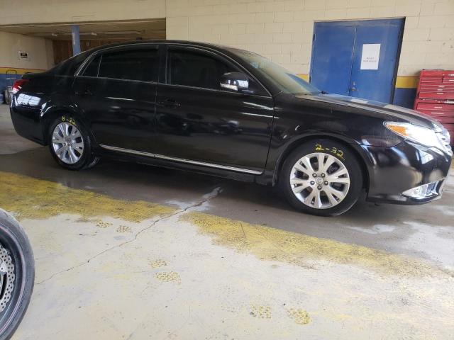 4T1BK3DB6BU415055 - 2011 TOYOTA AVALON BASE 黑色 照片 4