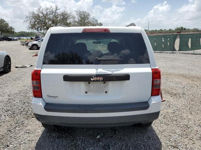 1C4NJPBA9CD642926 - 2012 JEEP PATRIOT SPORT WHITE photo 6