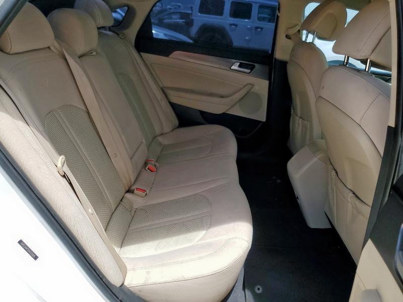 5NPE34AF2GH322885 - 2016 HYUNDAI SONATA SPORT WHITE photo 10