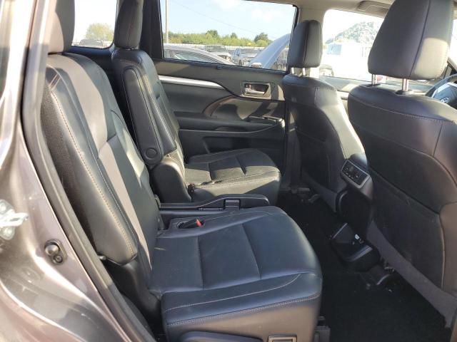 5TDKKRFH1FS065465 - 2015 TOYOTA HIGHLANDER XLE GRAY photo 10