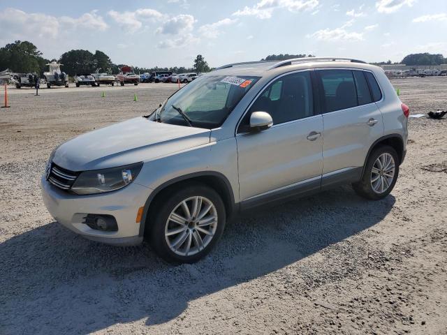 2014 VOLKSWAGEN TIGUAN S, 