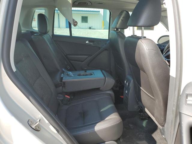 WVGAV3AX7EW563811 - 2014 VOLKSWAGEN TIGUAN S 银色 照片 11