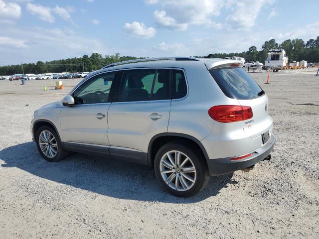 WVGAV3AX7EW563811 - 2014 VOLKSWAGEN TIGUAN S 银色 照片 2