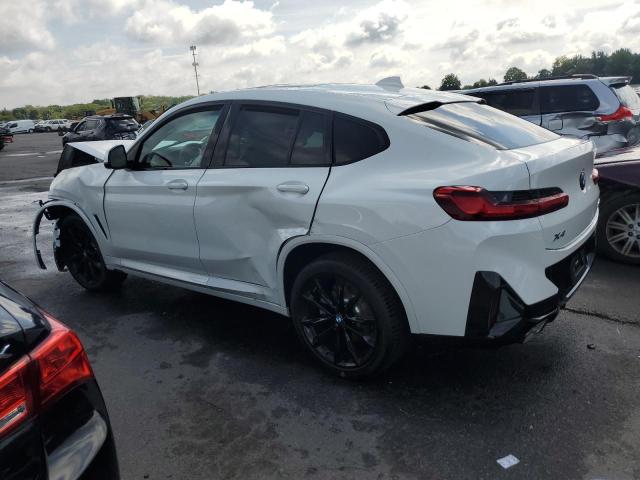 5UX33DT04P9S86799 - 2023 BMW X4 XDRIVE30I WHITE photo 2