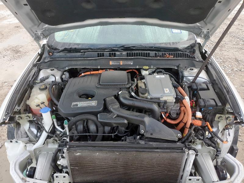 3FA6P0SU4HR275426 - 2017 FORD FUSION TITANIUM PHEV Күміс фото 11