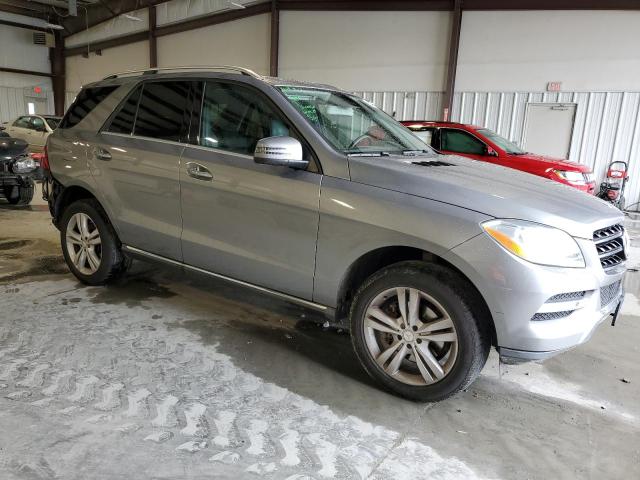 4JGDA5HB1EA306106 - 2014 MERCEDES-BENZ ML 350 4MATIC GRAY photo 4