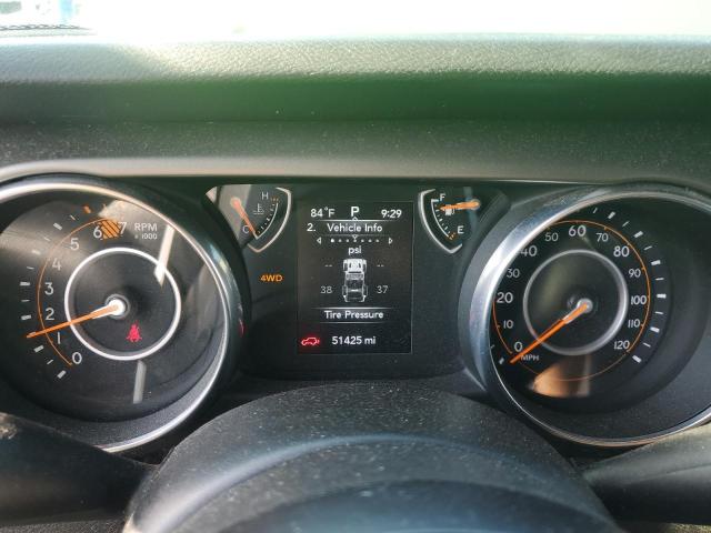 1C4HJXDN5JW263677 - 2018 JEEP WRANGLER U SPORT Жасыл фото 9