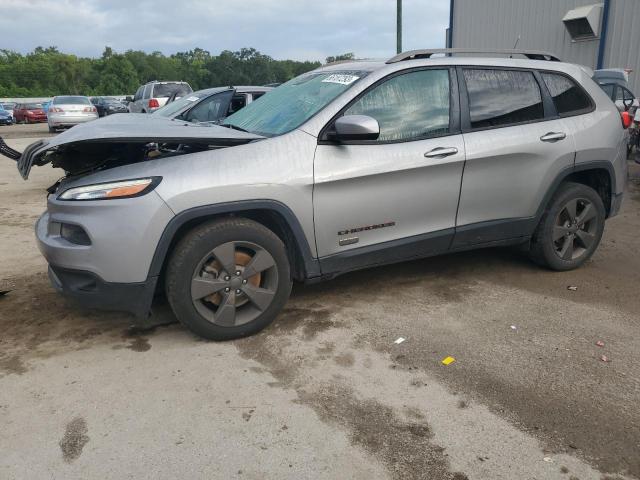 1C4PJLCB8GW281160 - 2016 JEEP CHEROKEE LATITUDE SILVER photo 1