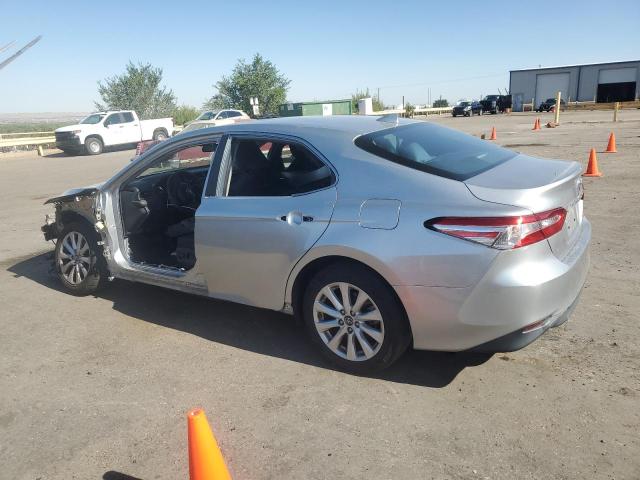 4T1B11HK9KU230709 - 2019 TOYOTA CAMRY L SILVER photo 2